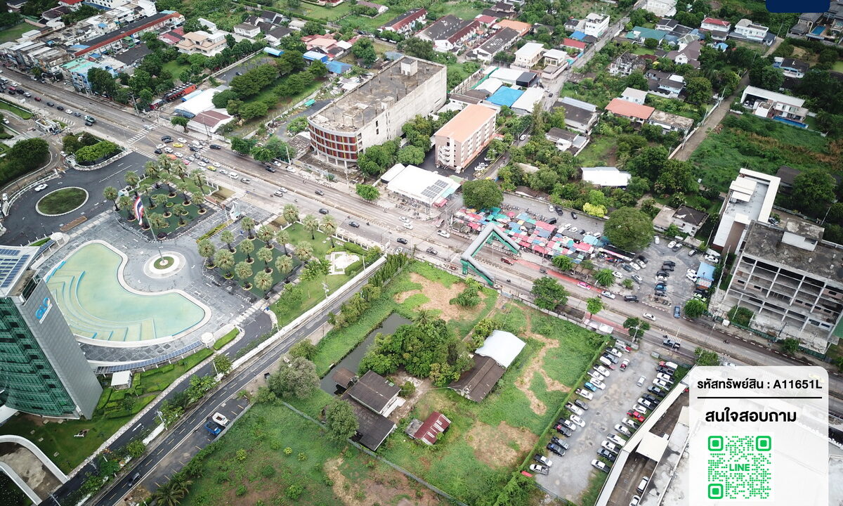 DCIM100MEDIADJI_0032.JPG