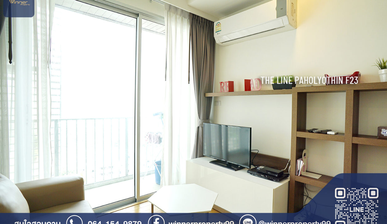 Rent condo Abstracts Phahonyothin Park - Highrise Condominium by