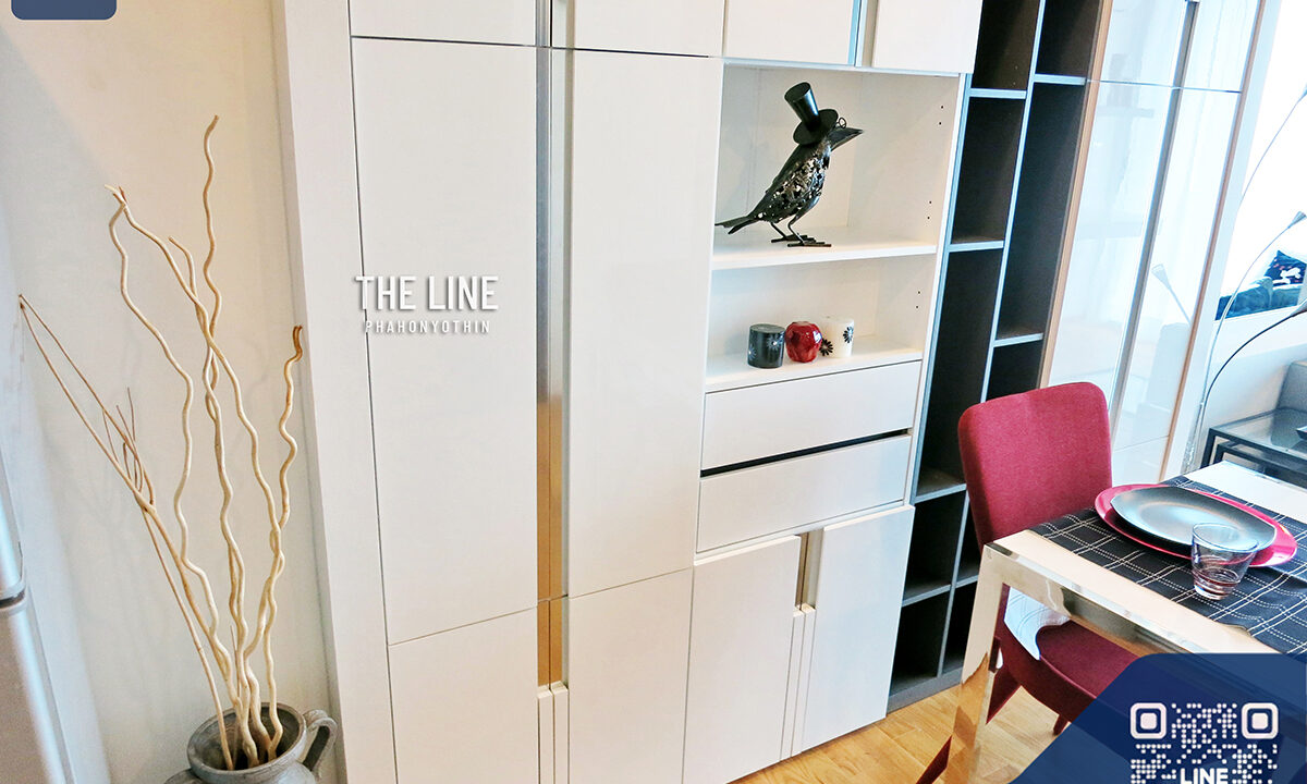 Rent condo Abstract Paholyothin Park Highrise Condominium by BTS