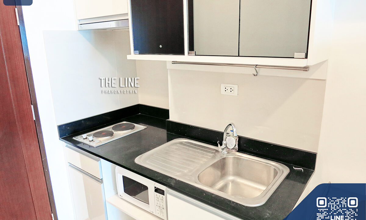 Rent condo Abstract Paholyothin Park Highrise Condominium by BTS
