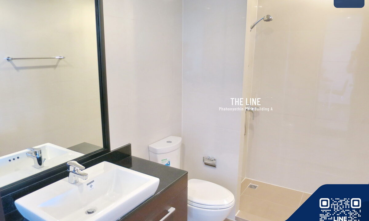 Rent condo Abstracts Phahonyothin Park - Highrise Condominium by